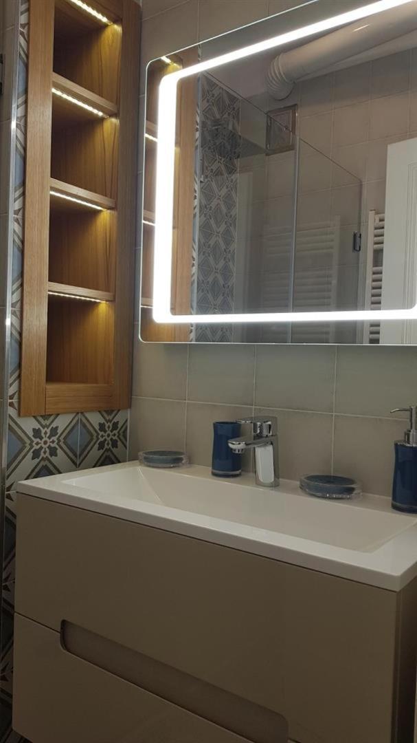 Center Gold Apartment Budapest Ngoại thất bức ảnh
